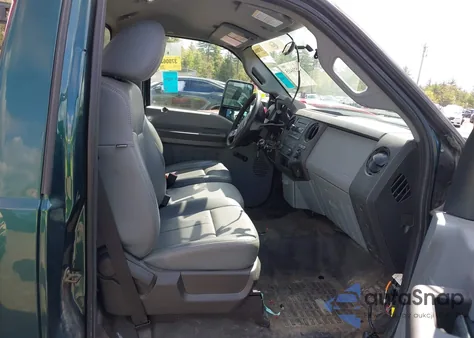 2011 Ford F-250 Xl из США, поврежденный, VIN 1FTBF2A63BEC82033